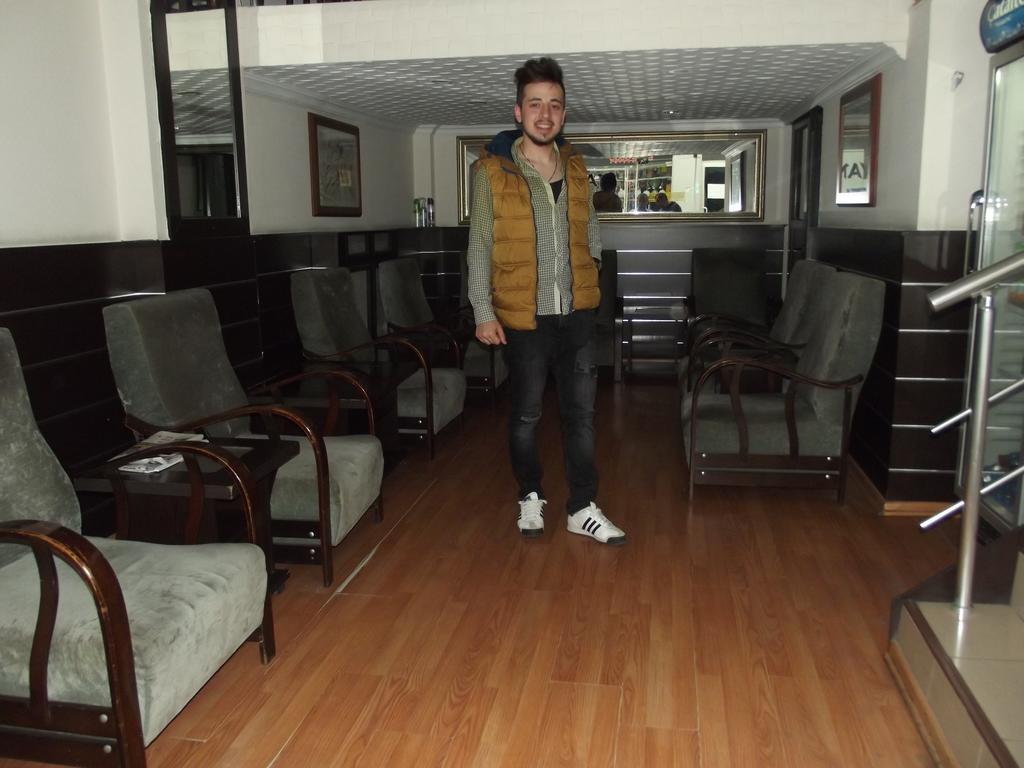 Divan Otel Samsun Buitenkant foto